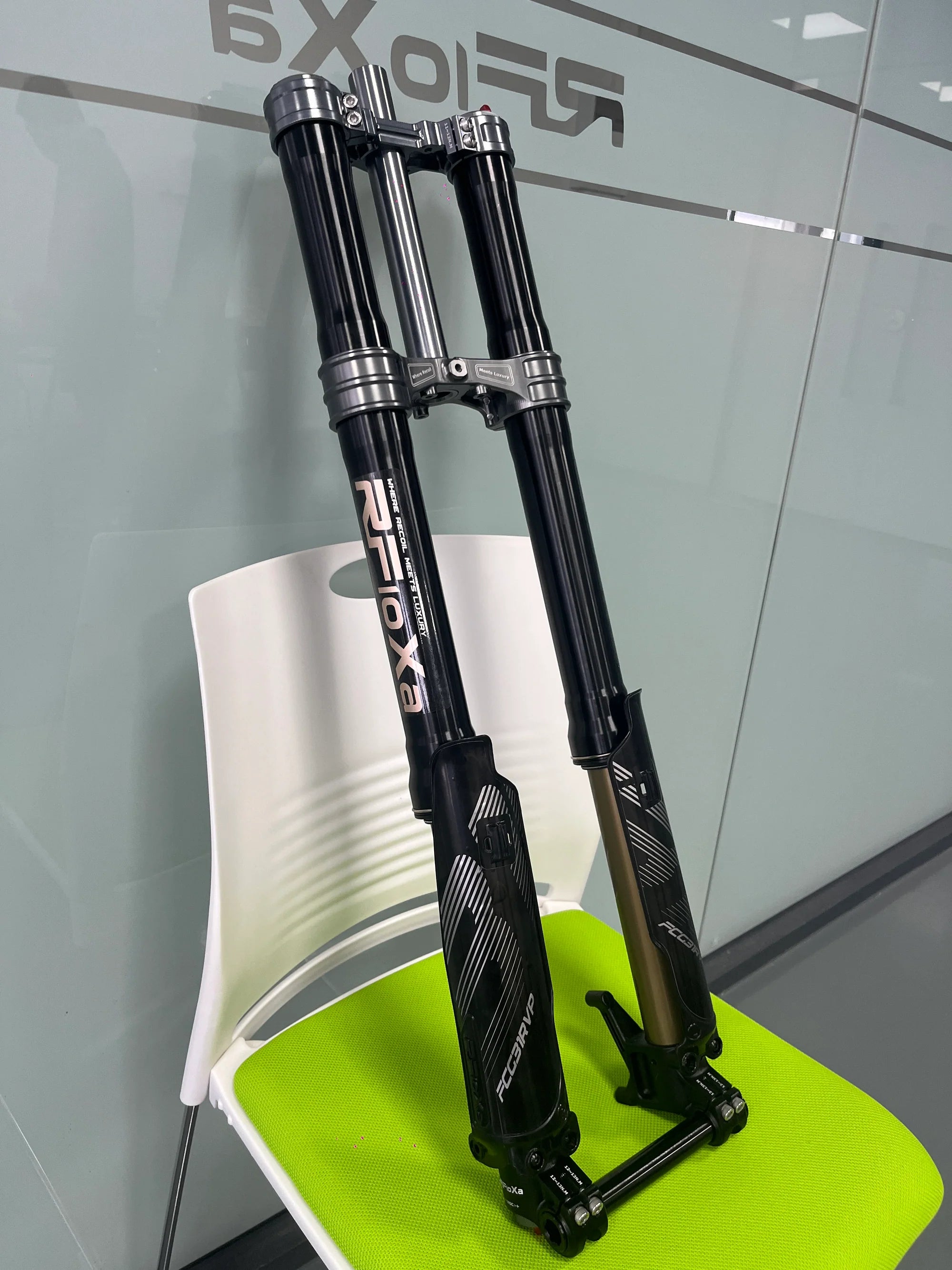 RFLOXA Hawk31 PRO Front Forks - 55LBS 228 travel