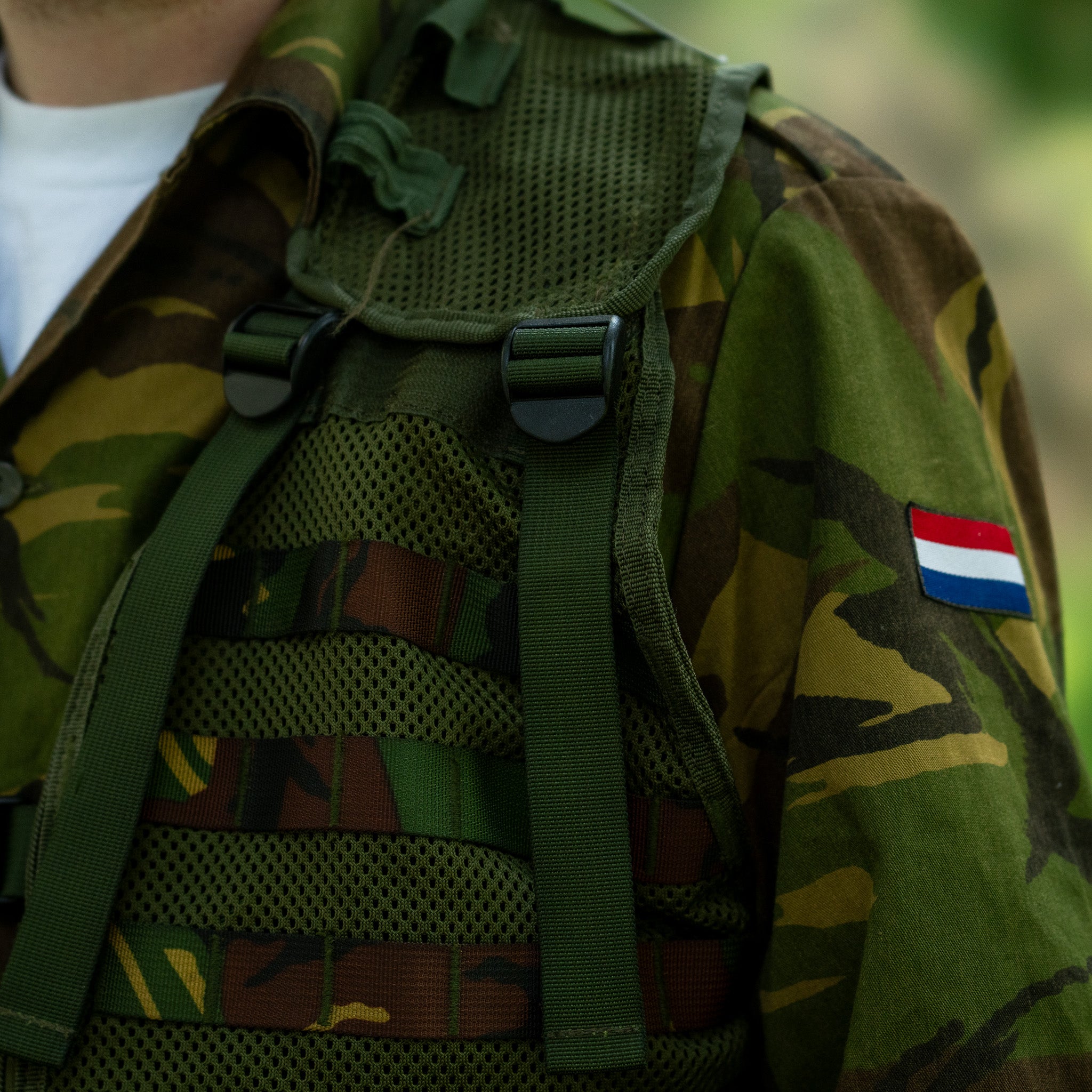 Issued Dutch Modular Vest