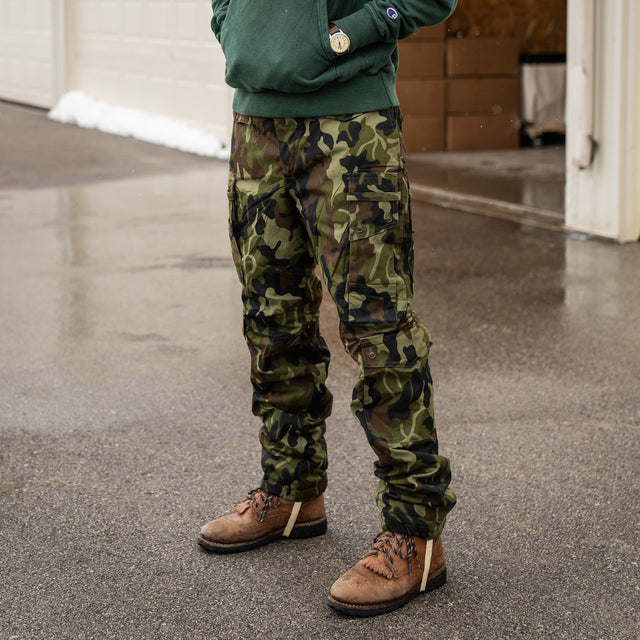Unissued Romanian M1990 Leaf Camouflage Pants w/Liner