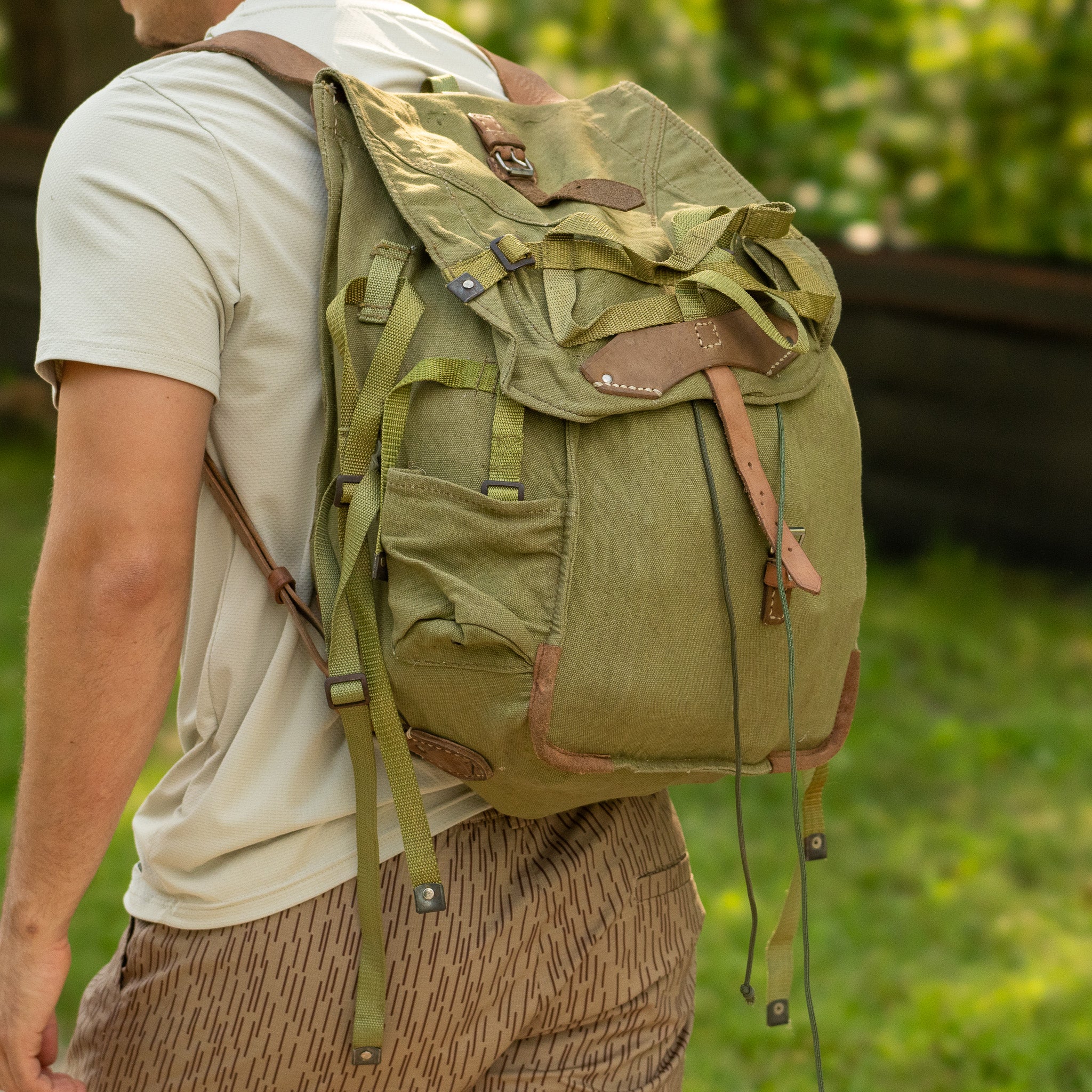 Issued Romanian Canvas Rucksack