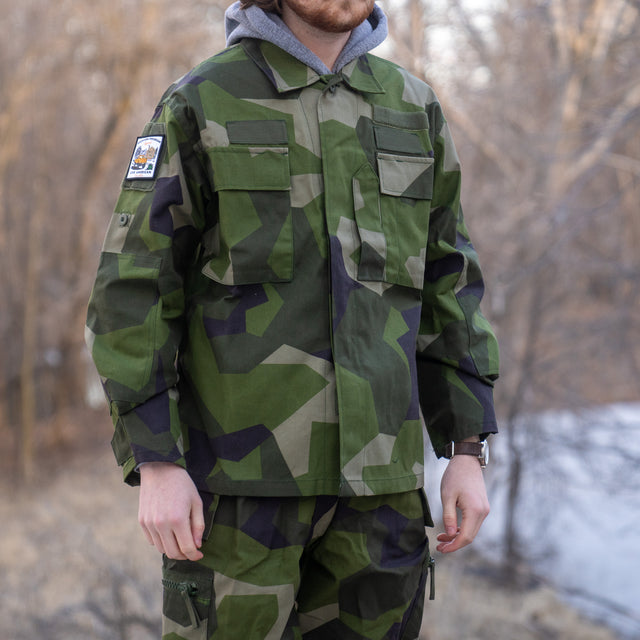 Unissued Swedish M/90L Field Shirt