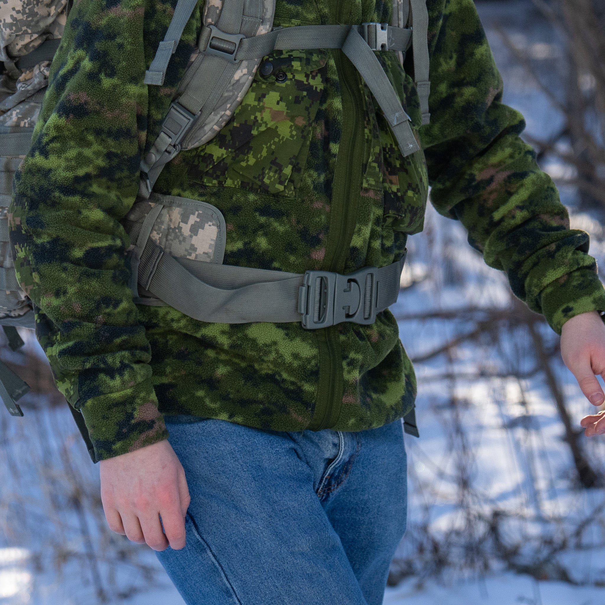 Issued UCP MOLLE II Large Rucksack Set w/Frame