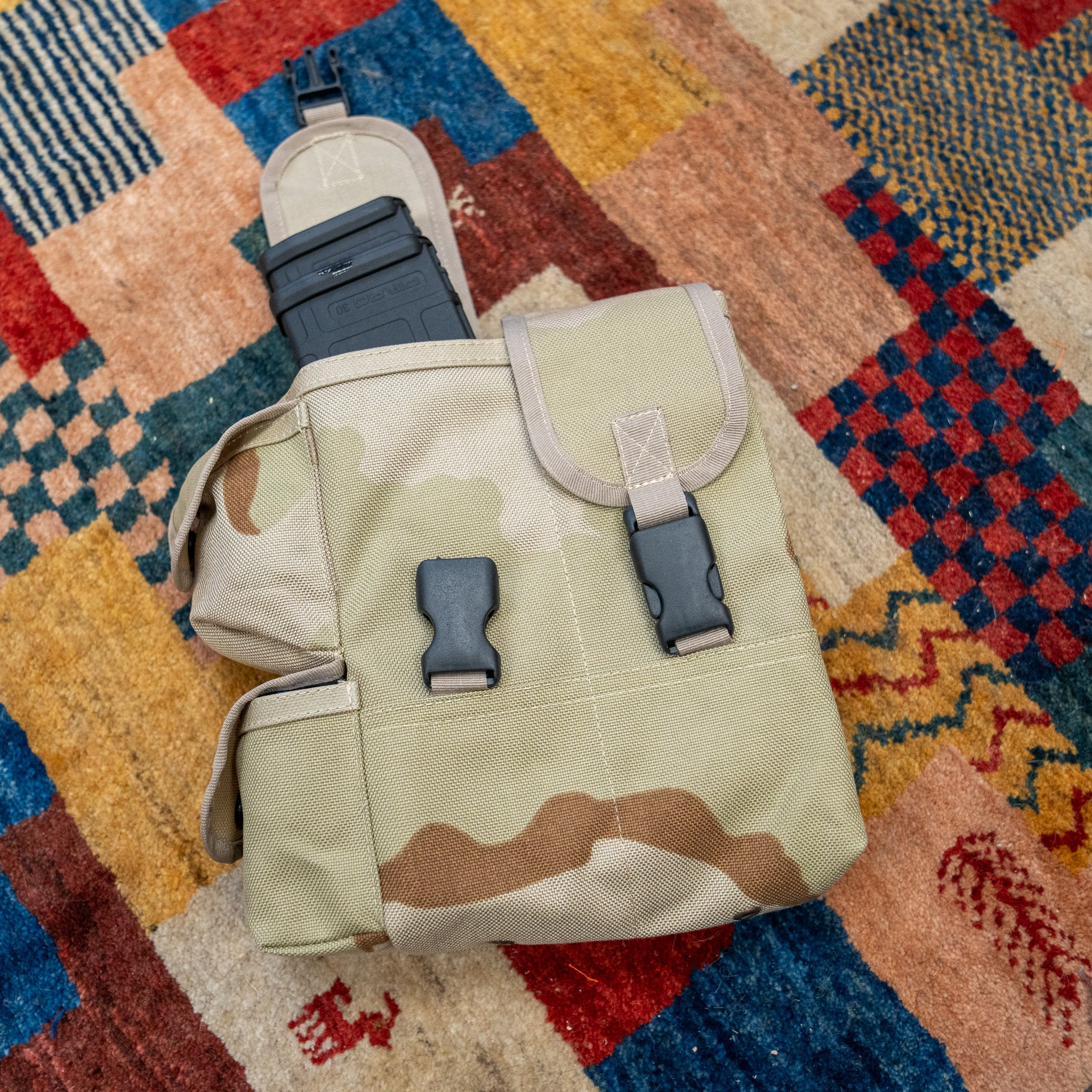 Unissued Bulgarian Three Color Magazine Pouch