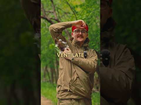 Load video: Issued British PCS Lightweight Thermal Smock