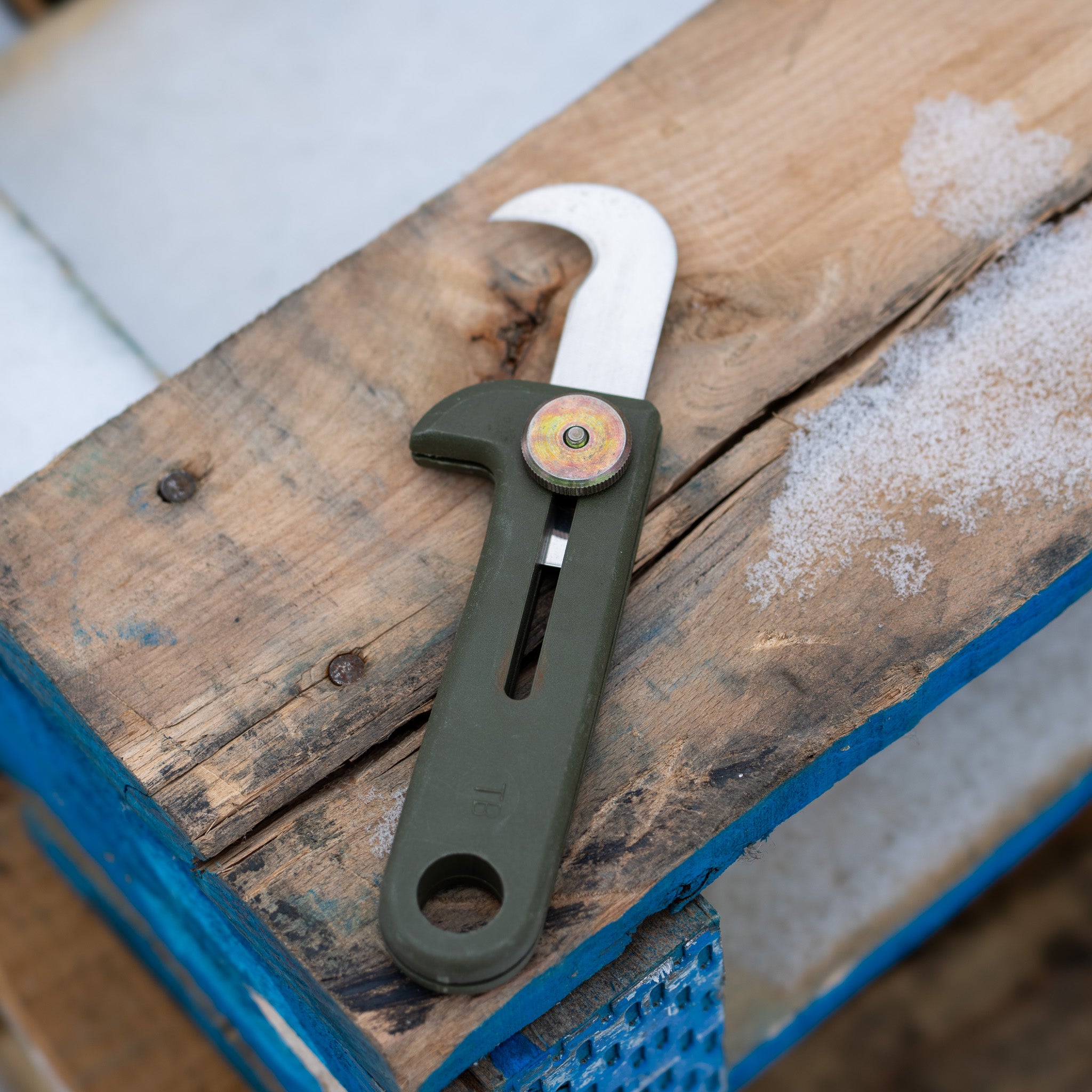 Issued French Army Parachutist Hook Knife