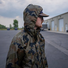Load image into Gallery viewer, Issued Slovenian M91 Oakleaf Rain Jacket
