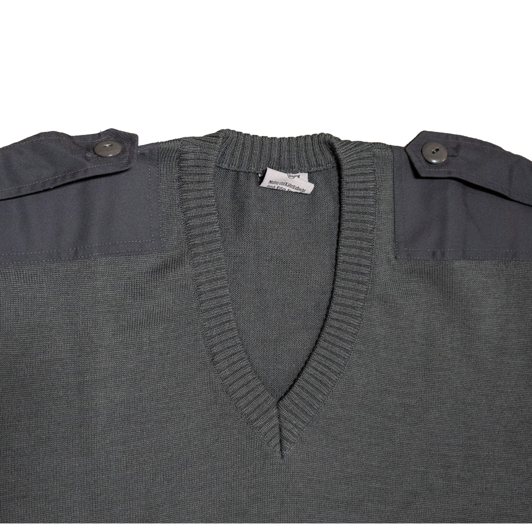Unissued Austrian Bundesheer V-Neck Commando Sweater