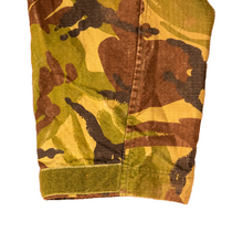Load image into Gallery viewer, Issued British Combat Soldier 95 Windproof Smock
