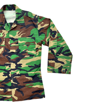 Load image into Gallery viewer, Issued Republic of Korea Army Tonghap/Woodland Field Shirt
